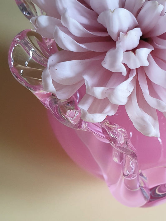 Juturnavase, lyserød